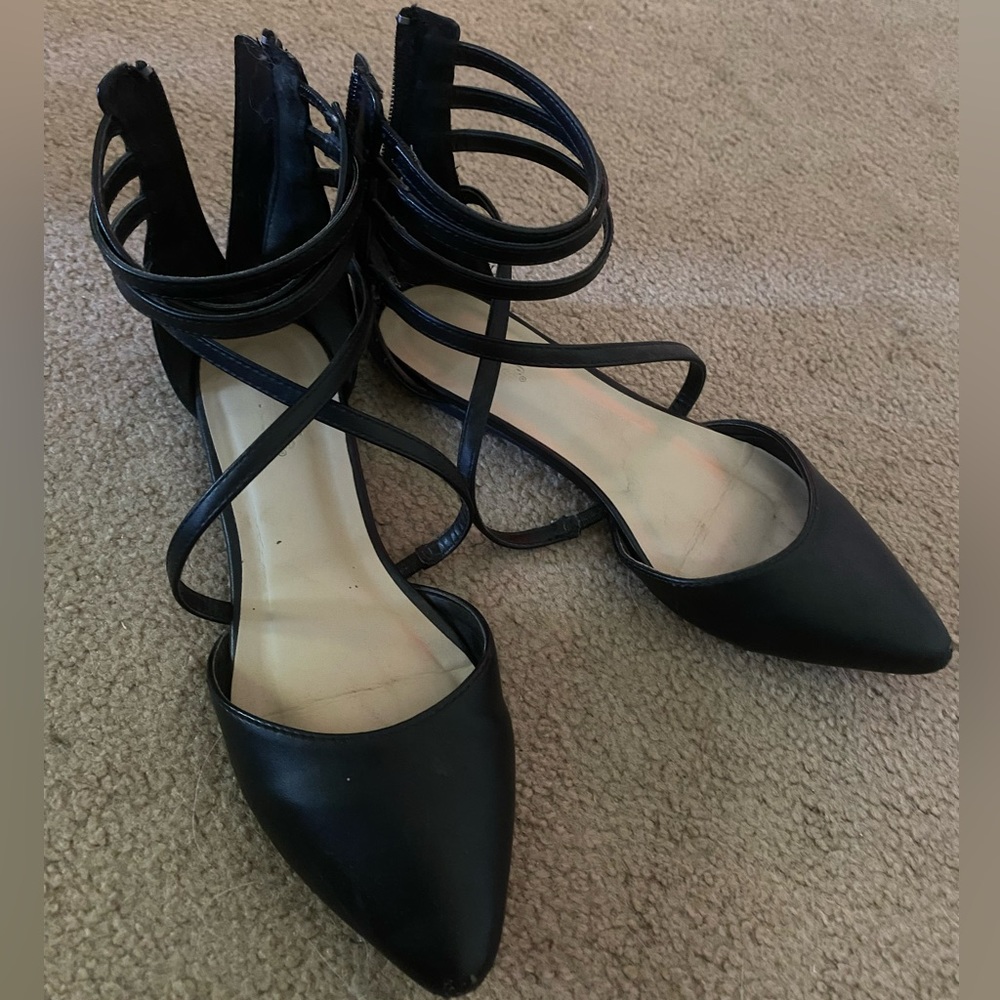 Dress shoes